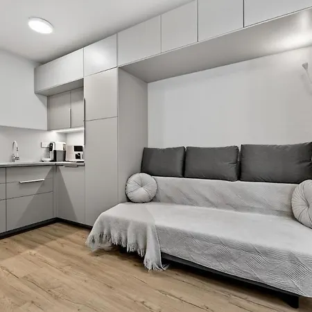 Apartment Wellbeing And Vine